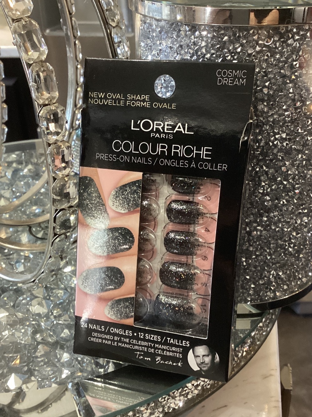 L'Oreal Colour Riche Press-On Nails in Sparkling Black with Silver Glitter